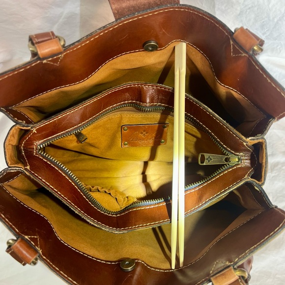 Patricia Nash Brown Leather Rienzo Satchel with Signature Map Print - Picture 7 of 10